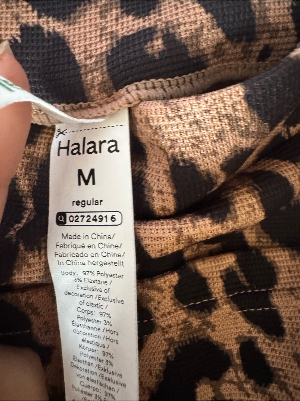 HALARA Leopard-Print Sleeveless Jumpsuit in Tan and Black - Picture 6 of 6
